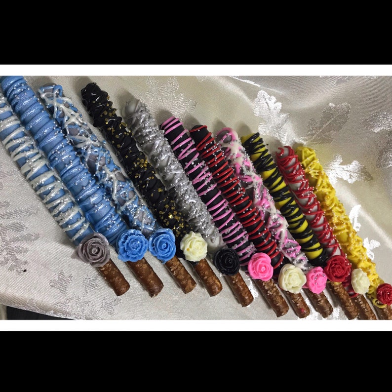 24 Gourmet Chocolate Covered Pretzels: Flower Candy Table Favors