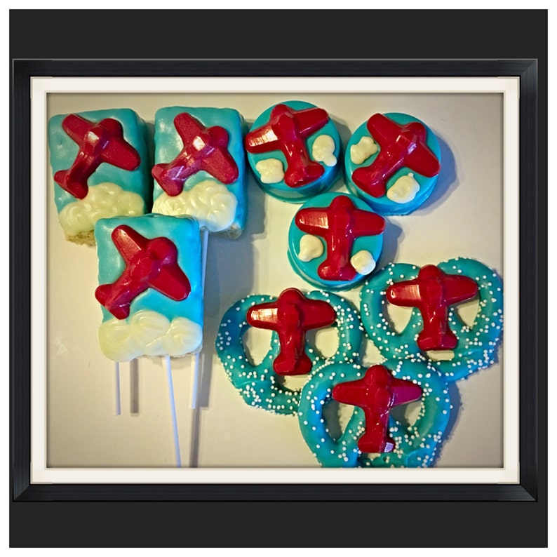 Airplane Themed Chocolate covered Pretzels, Oreos, and Krispie Treat pops